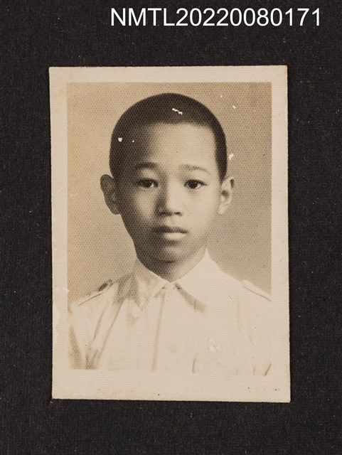 主要名稱：劉文甫幼時獨照/其他-相簿名稱：龍瑛宗相片集2圖檔，第1張，共1張