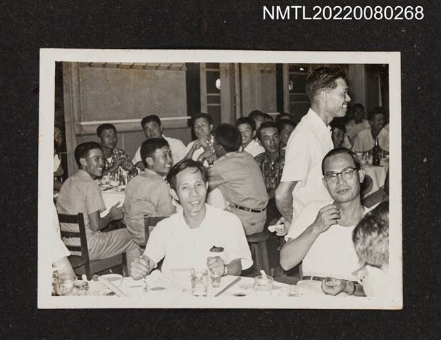 主要名稱：龍瑛宗聚餐紀錄5/其他-相簿名稱：龍瑛宗相片集2圖檔，第1張，共1張