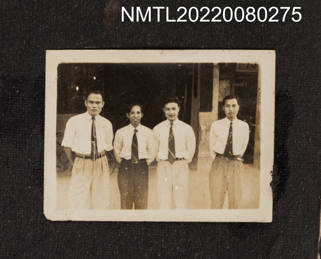 主要名稱：龍瑛宗與3名男性合照/其他-相簿名稱：龍瑛宗相片集2圖檔，第1張，共1張