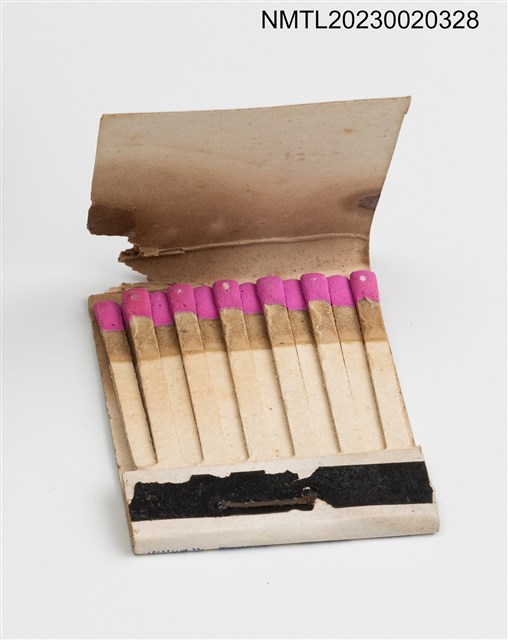 主要名稱：SUN VALLEY RESTAURANT 太陽谷咖啡西餐紙夾火柴盒圖檔，第3張，共3張