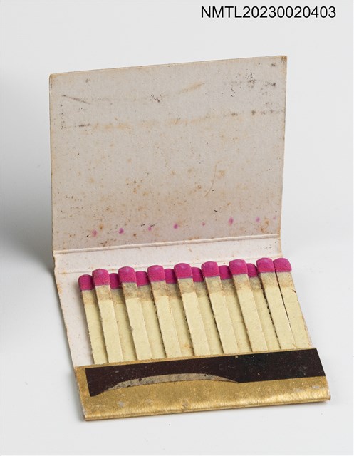 主要名稱：Gingko COFFEE SHOP 銀杏咖啡紙夾火柴盒圖檔，第3張，共3張