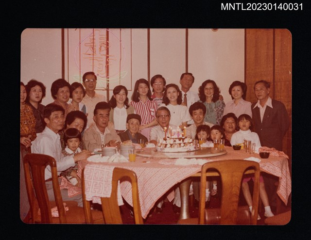 主要名稱：賴子清九十壽慶全家福圖檔，第1張，共1張