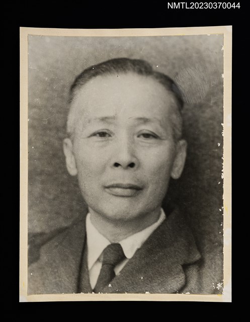 主要名稱：蔡如生半身肖像照（1950）圖檔，第1張，共1張