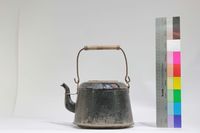 藏品(鉛製茶壺)的圖片