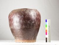 藏品(米缸（陶製）)的圖片