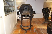 藏品(大片幅座架式相機)的圖片