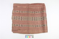 藏品(紅褐地幾何紋染織布)的圖片