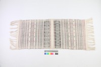 藏品(白地幾何紋織布)的圖片