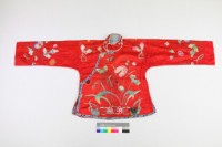 藏品(紅絲緞立領大襟蓮鶴紋童襖)的圖片