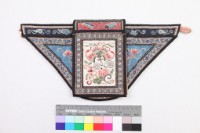 藏品(彩繡蝴蝶瓜果紋腰包)的圖片