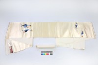 藏品(米黃絲緞加賀繡鶴紋和服腰帶)的圖片