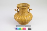 藏品(竹編矢紋瓶形花器)的圖片