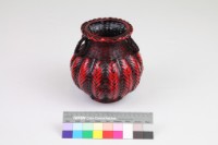 藏品(竹編矢紋圓形花器)的圖片