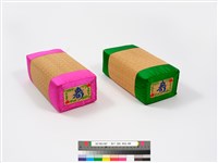 藏品(韓國草編緞飾長壽對枕)的圖片