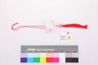 藏品(白緞布兔子造型香包)的圖片