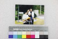 藏品(江凌青與家人合照)的圖片