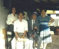 藏品(1991年7月非馬夫婦在陳若曦家作客﹐同紀弦(右2)及陳若曦(右1)合影)的圖片