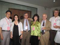 藏品(2008年10月在北師大參加『當代世界文學與中國國際學術研討會』同與會的美國詩人學者合影)的圖片