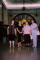 藏品(丘秀芷-與文友合影)的圖片