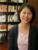 藏品(廖玉蕙-2008年攝於書房)的圖片