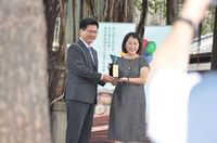 藏品(廖玉蕙-2015年榮膺台中文學貢獻獎 (1))的圖片