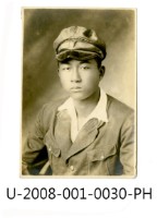 藏品(臺南州立臺南專修工業學校學生獨照)的圖片