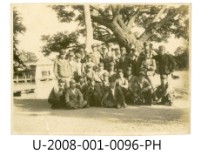 藏品(臺南州立臺南專修工業學校學生合照於臺中公園)的圖片