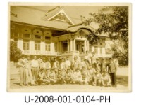 藏品(臺南州立臺南專修工業學校學生合照於臺南武德殿前)的圖片