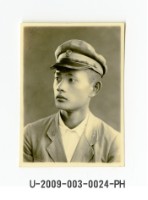 藏品(曾欽錫獨照)的圖片