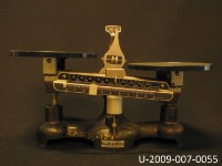 藏品(等臂天平)的圖片