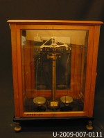 藏品(微量天平)的圖片