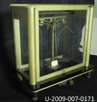 藏品(微量天平)的圖片