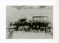 藏品(熱機關實驗室合影)的圖片