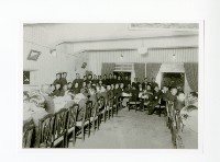 藏品(臺南高等工業學校學生餐廳內合影)的圖片