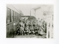 藏品(臺南高等工業學校學生於阿里山驛前合影)的圖片