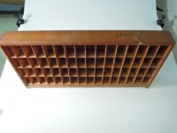 藏品(成功大學夜間部排課章架)的圖片