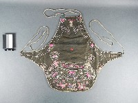 藏品(彩繡肚兜)的圖片