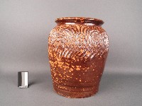 藏品(赤釉缸)的圖片