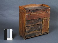 藏品(木鞋櫃)的圖片