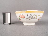 藏品(印花花卉鳳鳥紋碗)的圖片