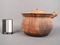 藏品(燉鍋)的圖片