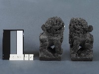 藏品(台灣石雕門獅座)的圖片