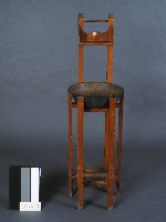 藏品(洗臉架)的圖片