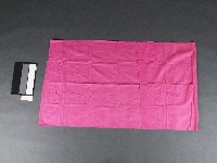 藏品(粉紅色緞布)的圖片