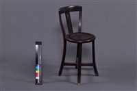 藏品(靠背圓椅)的圖片