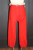 藏品(紅褲)的圖片