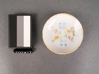 藏品(彩繪石榴囍字碟)的圖片