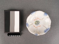 藏品(三彩花卉紋碟)的圖片