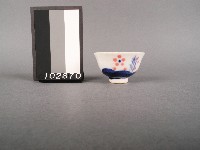 藏品(青花桃紅彩花卉紋杯)的圖片