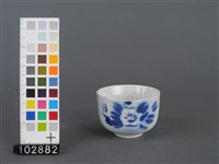藏品(青花紅彩花卉紋杯)的圖片